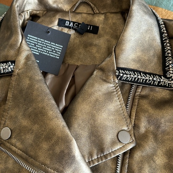 NWT BACCINNI Faux Leather Gold  Metallic Studded Collar Line - Picture 7 of 9